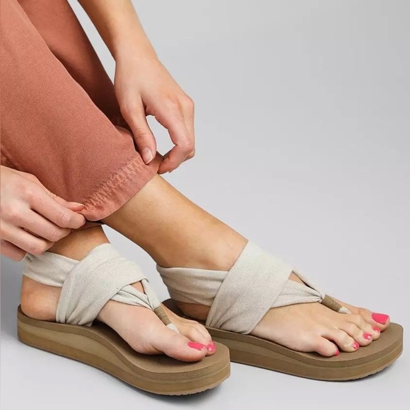 #01 Sanuk Peyote Sling St Midform Back Casual Soft Platform Yoga Sandals Shoes 8 - Picture 1 of 9